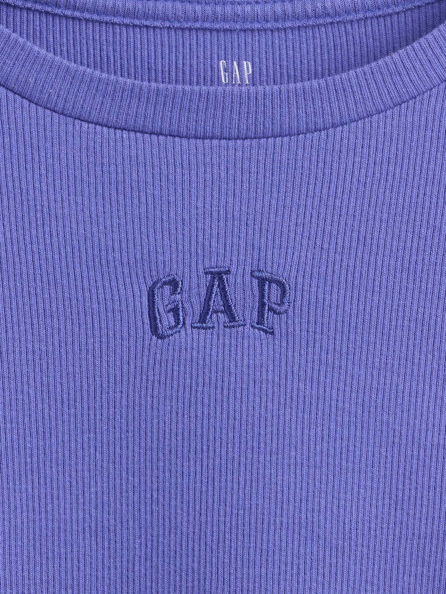 T-shirt dziecięcy prążkowany z logo fioletowy - obrazek 2